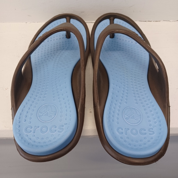 Crocs Athens Flip Flops Slip On Sandals Light Blue & Brown - Women’s 9 - Picture 2 of 6